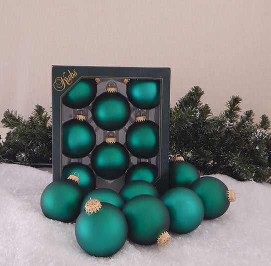 Christmas By Krebs Made in The USA Designer Seamless Glass Christmas Ball Ornaments, 2 5/8" (67mm), 8 Pieces (Velvet Green)