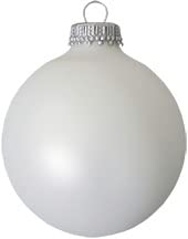 Christmas By Krebs Made in The USA Designer Seamless Glass Christmas Ball Ornaments, 2 5/8" (67mm), 8 Pieces (White Satin)